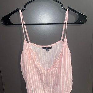 Kendall and Kylie tank